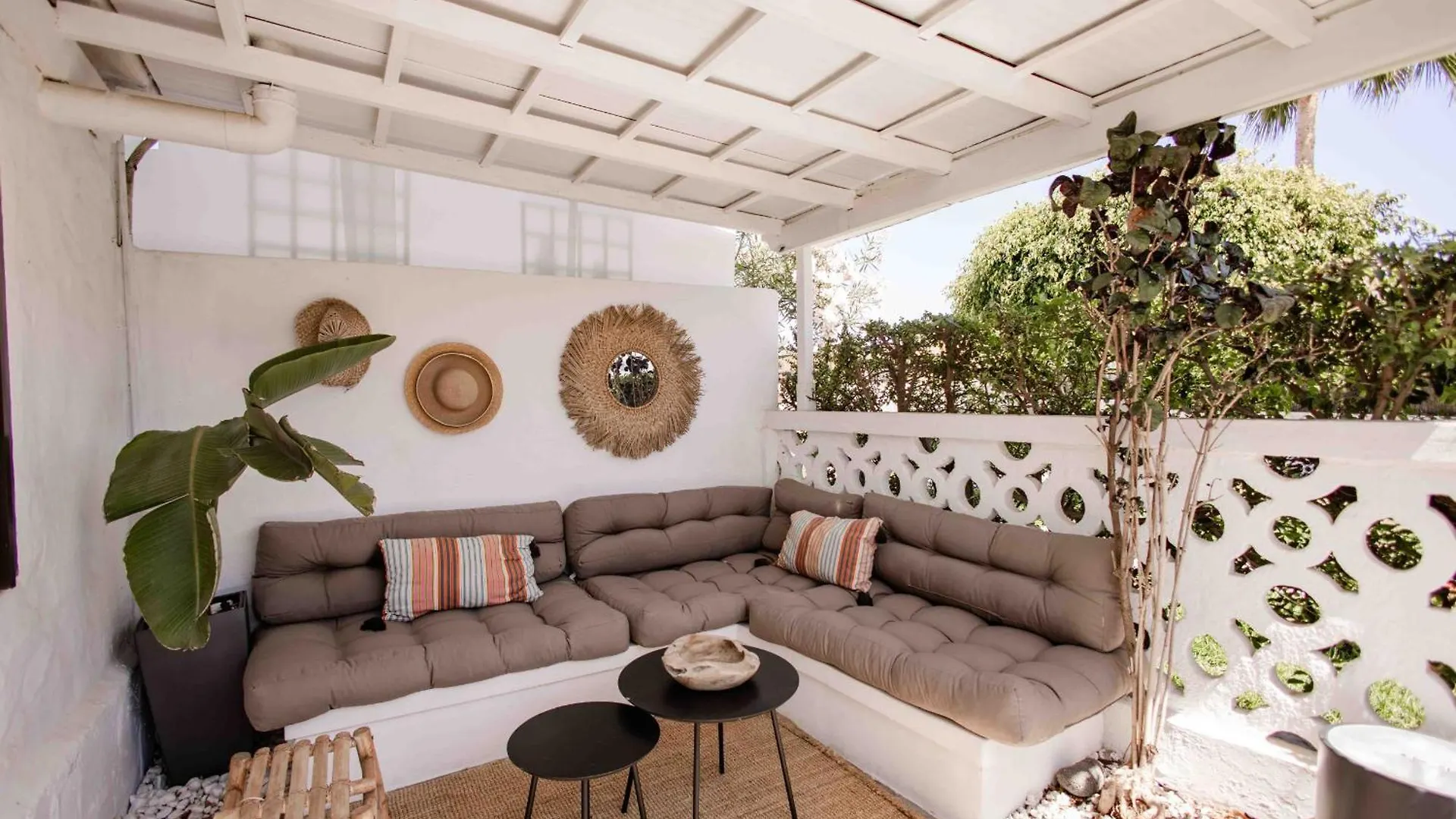 Deluxe Los Porches - By Gestion Vacacional Canarias ماسبالوماس